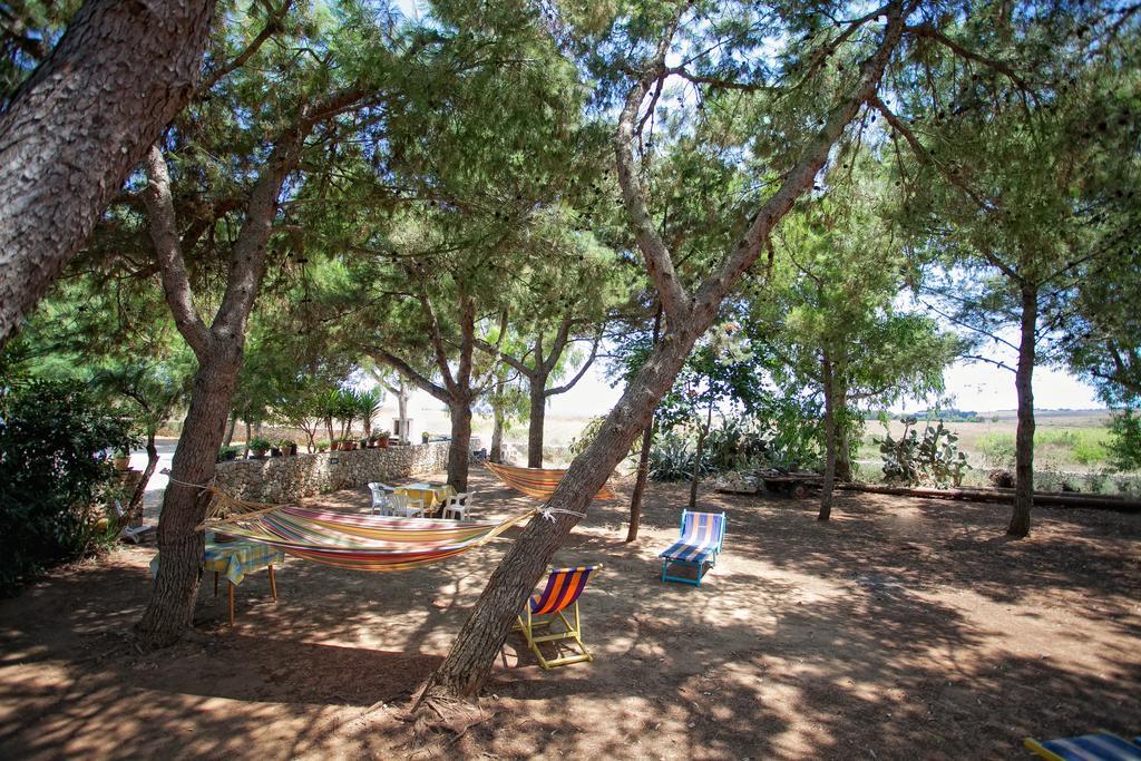Agriturismo Masseria Terra D'Otranto Eksteriør billede