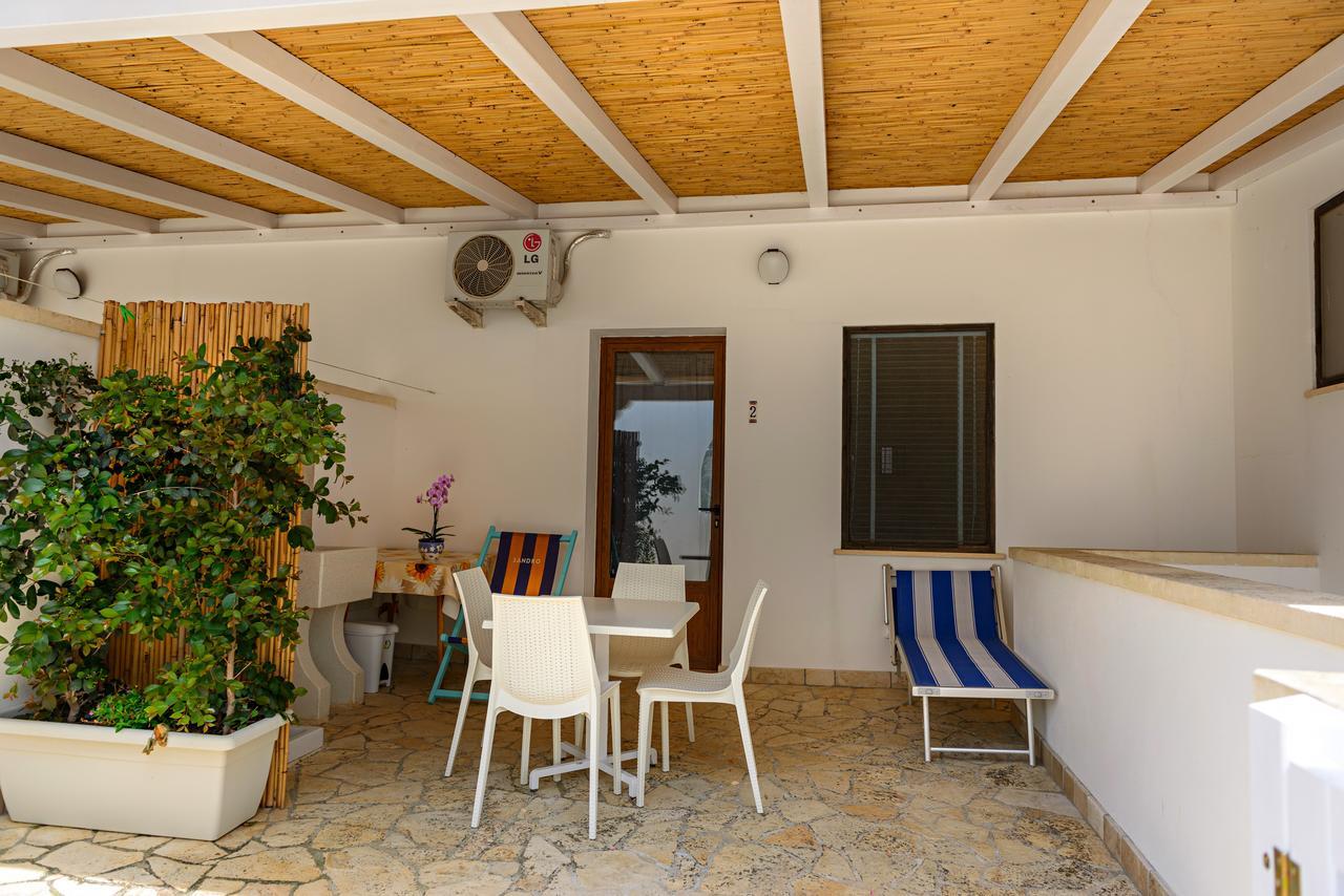 Agriturismo Masseria Terra D'Otranto Eksteriør billede